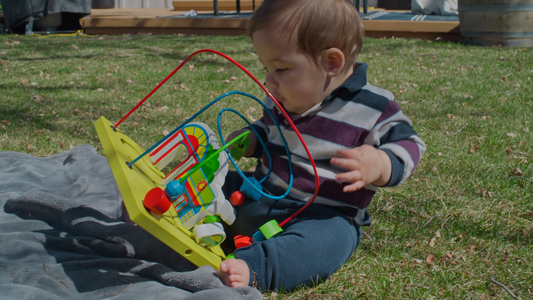 Little Hands, Big Discoveries: A Parent’s Guide to Sensory and Fine Motor Play